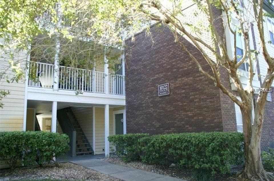 1st image of 10122 Winsford Oak Blvd #2