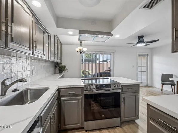 8135 N Central Avenue Avenue #4, Phoenix, AZ 85020
