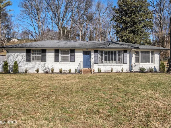 4940 Briarwood Dr, Nashville, TN 37211