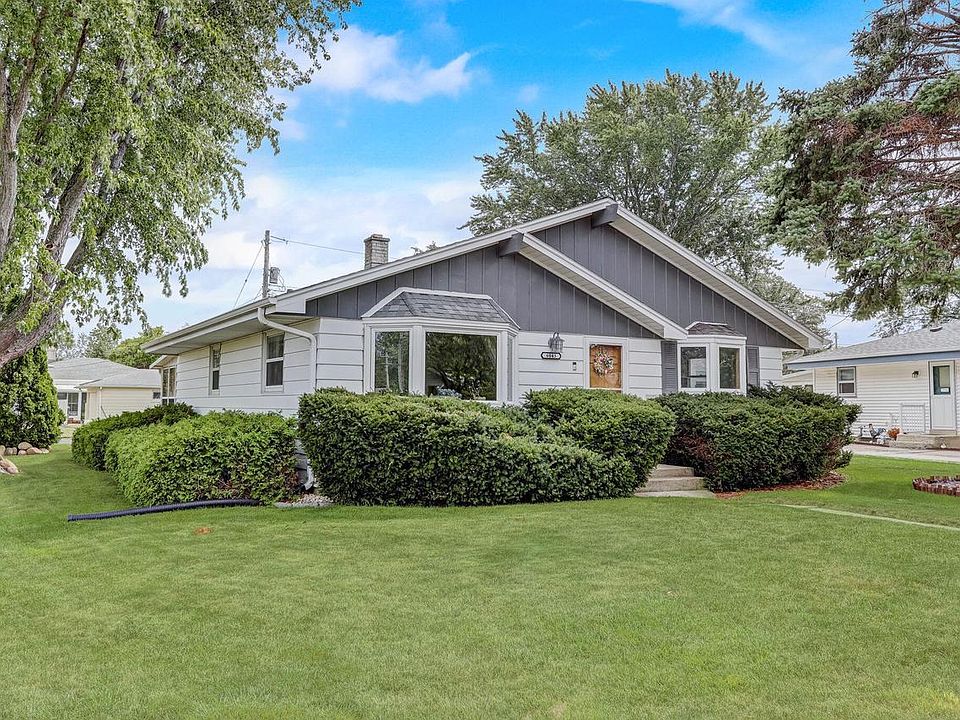 1st image of 6043 West Plainfield AVENUE