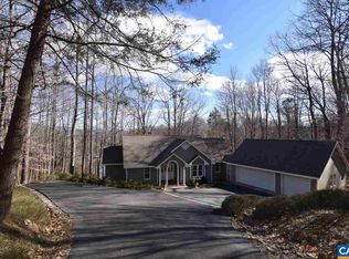 28 Lost Pond, Nellysford, VA 22958