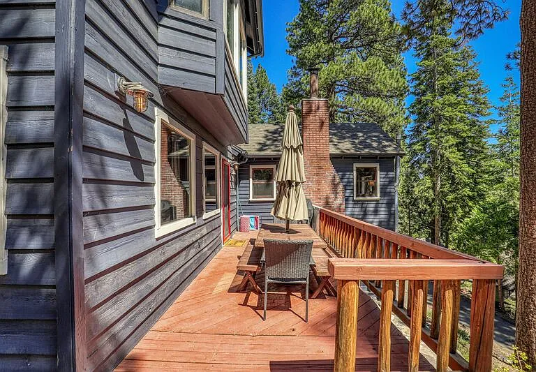4295 Jeffrey Way — Photo 23