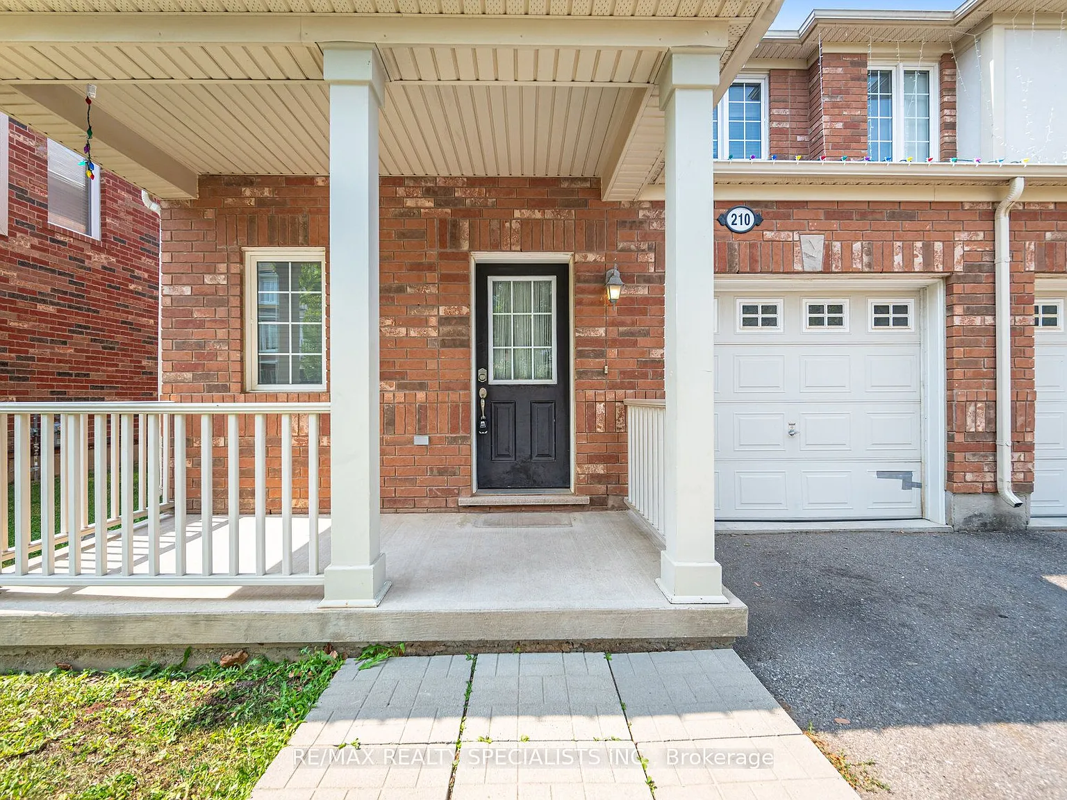 3 bed, $3,180 — Photo 4