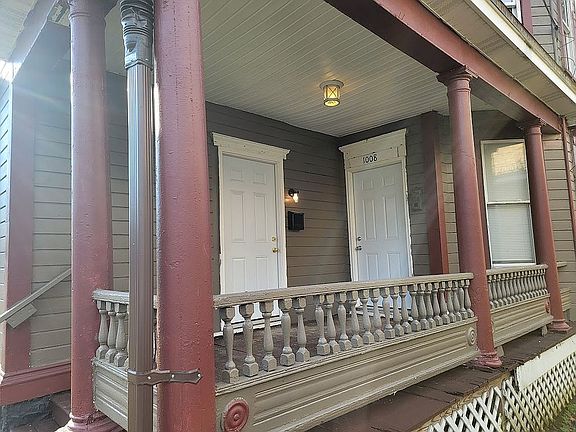 4th image of 1008 Midland Ave