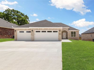 901 E Buchanan St, Prairie Grove, AR, 72753