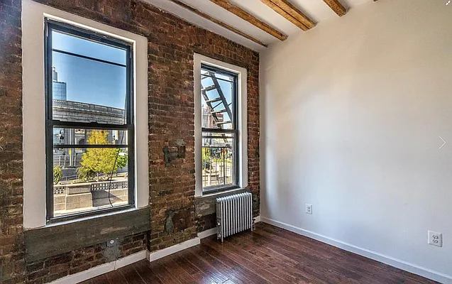 Rented by Triumph Property Group | media 6