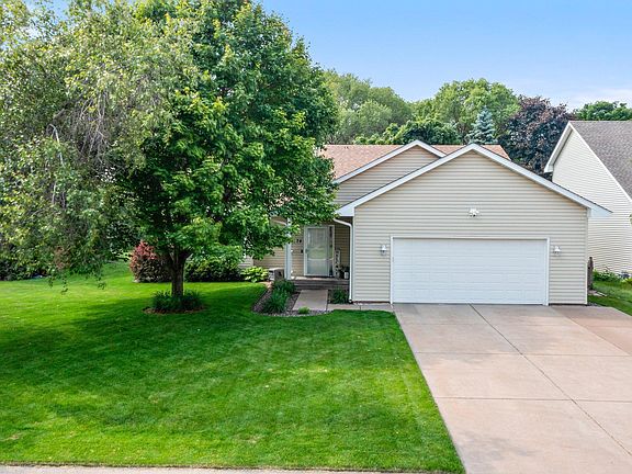 3rd image of 174 Egret Ln