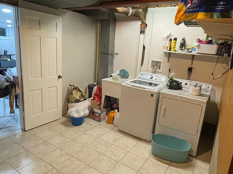6004 Highboro Dr — Photo 32