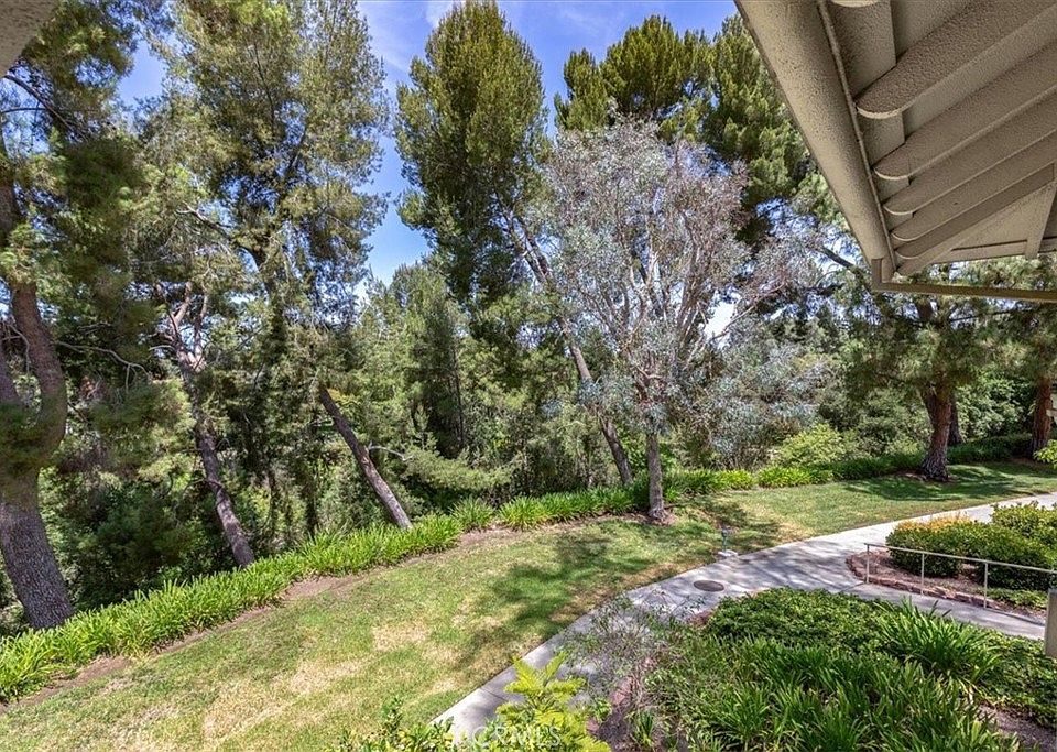 1st image of 638 Avenida Sevilla #O