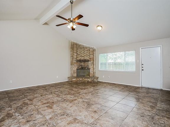 5th image of 14147 Magnolia Springs Dr