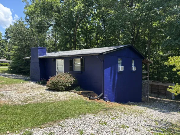 277 Camp Attrahunt Rd, Monticello, KY 42633