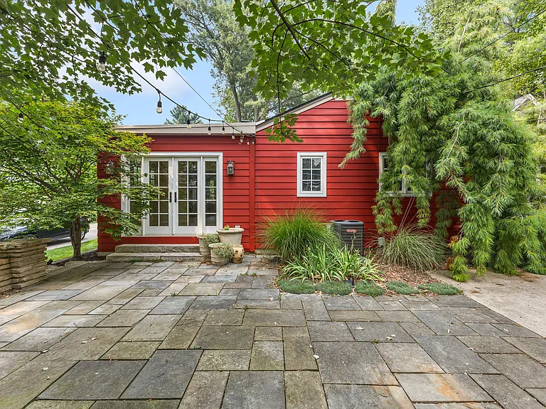 123 W Clearview Ave — Photo 44