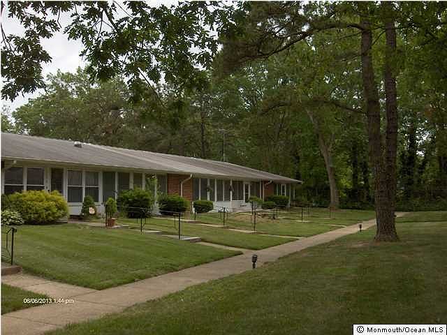1st image of 215 Buckingham Court #D