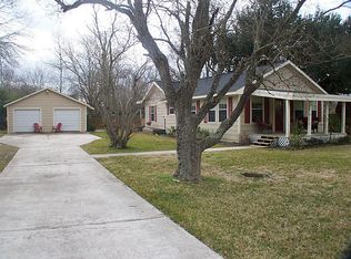 331 Middleton St, Bacliff, TX 77518