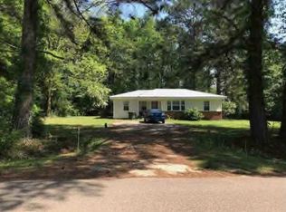 425 Mount Ida Rd, Luverne, AL 36049