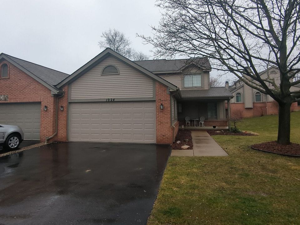 1st image of 1024 Pinewood Ct #C