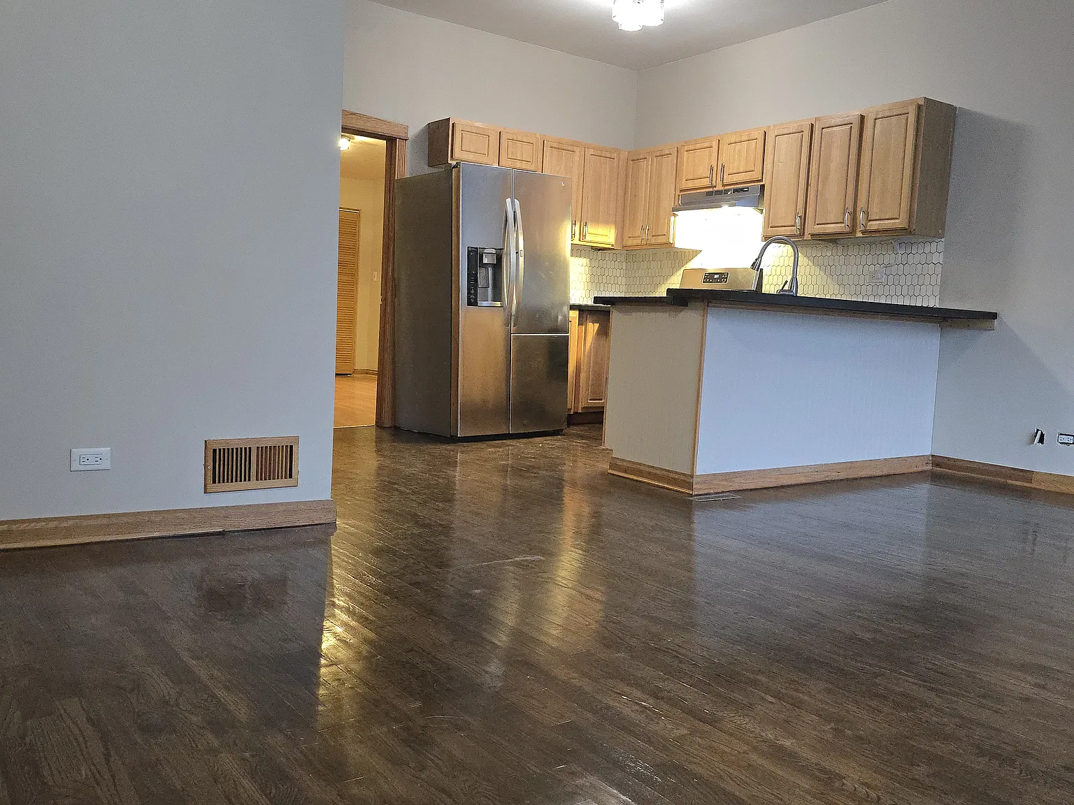 2 bed, 1496 sqft, $1,875 — Photo 2
