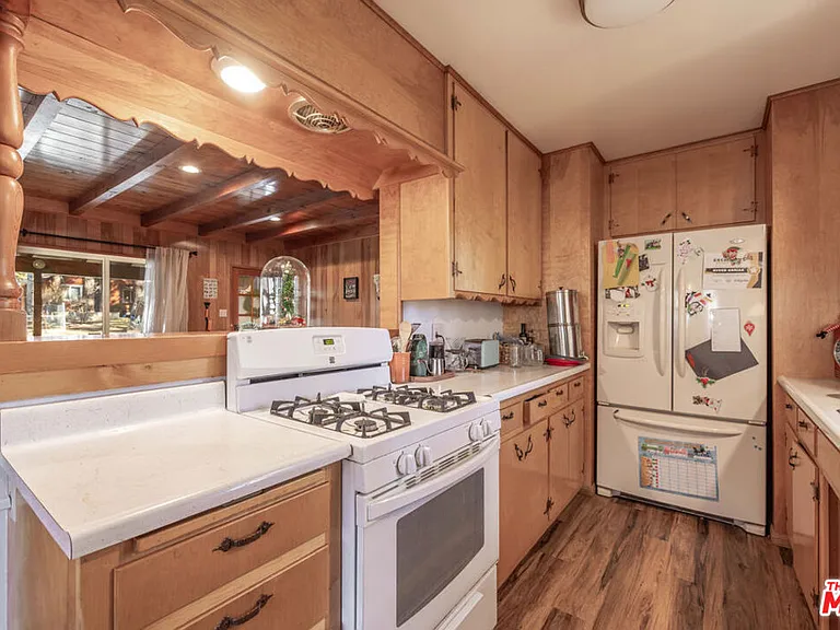 782 Tehama Dr — Photo 2