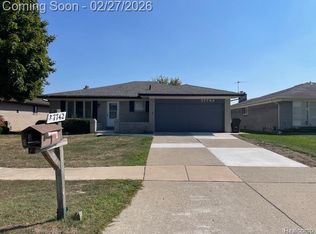 37742 Douglas Ct, Sterling Heights, MI