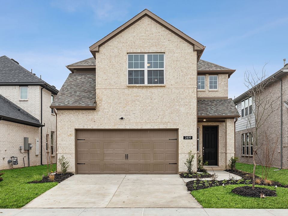 1st image of 2819 Woodland Ct