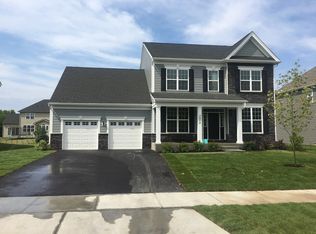 3678 Congressional Pkwy, Elgin, IL 60124