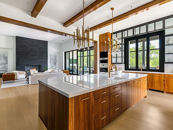 4th image of 10010 Strait Ln