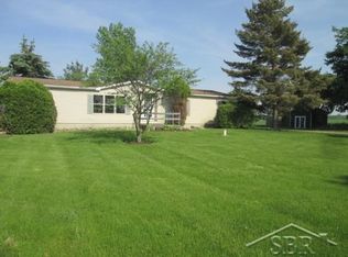 4450 N Baldwin Rd, Owosso, MI 48867