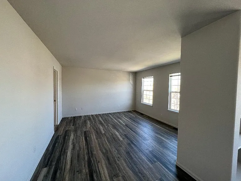 18226 E Lake Ave — Photo 12