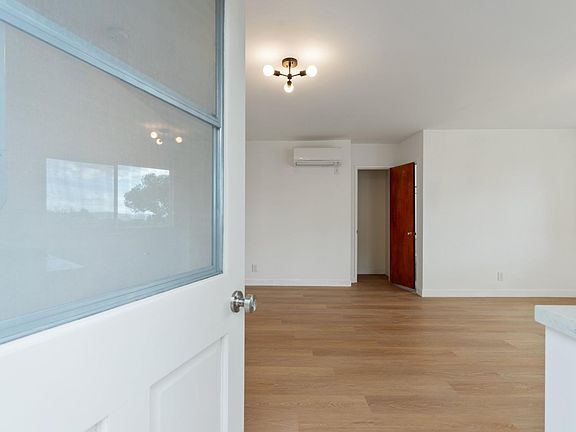 2nd image of 2003 N Alvarado St #1/2