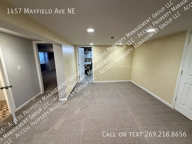 1457 Mayfield Ave NE — Photo 33