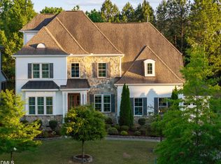 528 Bolton Grant Dr, Cary, NC 27519