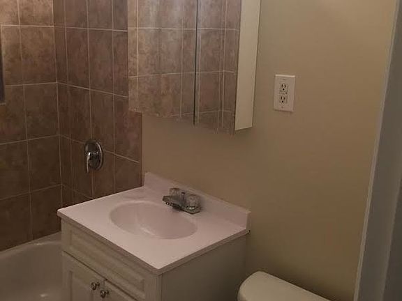 2nd image of 289 Essex St APT F