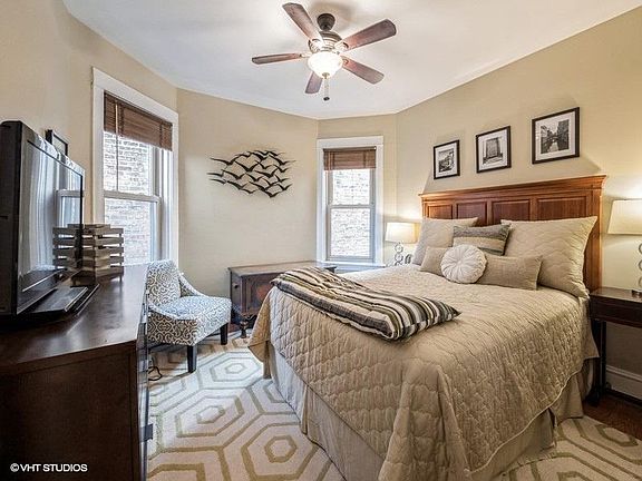 4th image of 5215 N Winthrop Ave #1