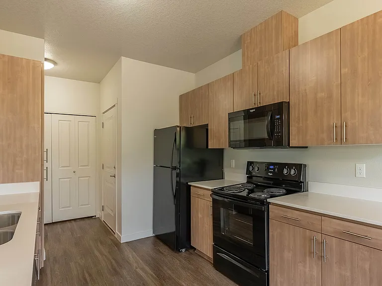 Sandyplace Apartment Homes — Photo 40