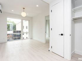 344 Lorimer St, Brooklyn, NY