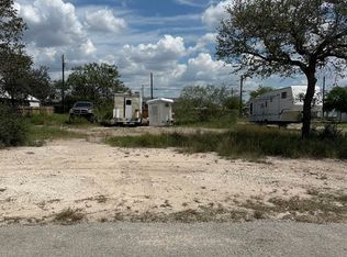 210 June Ave #10, Del Rio, TX 78840