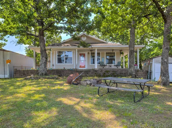 416627 Lakeside Dr, Checotah, OK 74426