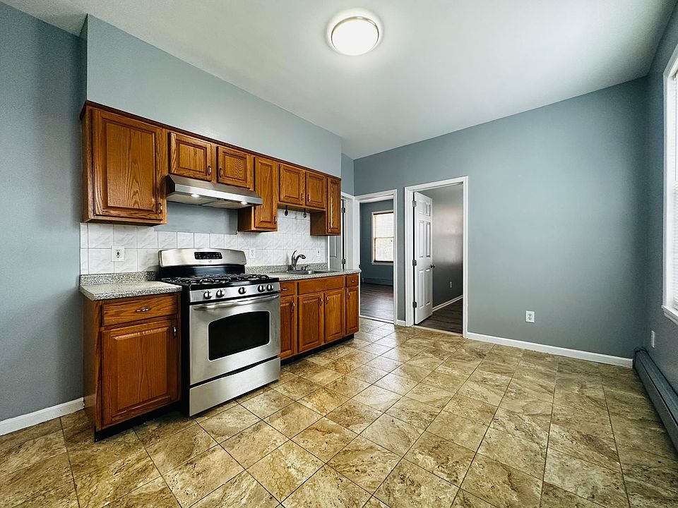 470 Avenue A 4, Bayonne, NJ 07002 Zillow