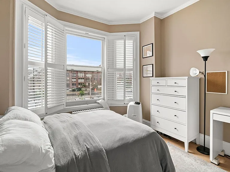 386 Commonwealth Ave #23 — Photo 14