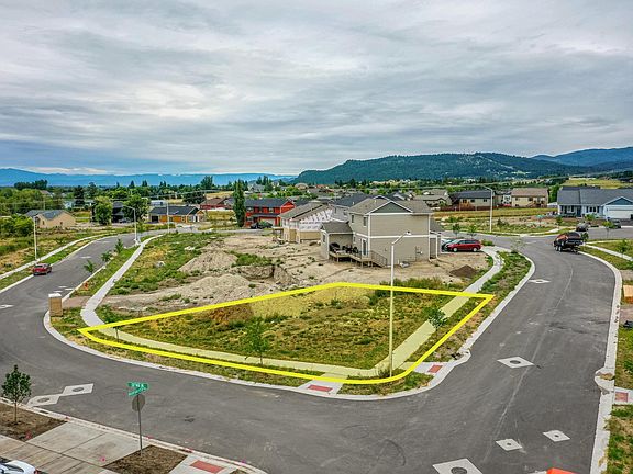 3rd image of 331 Mountain Vista Way