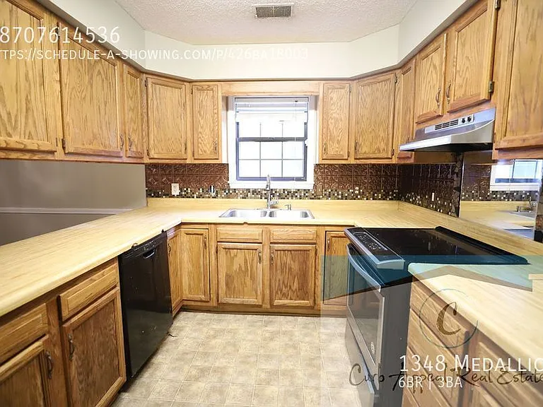 1348 Medallion Dr — Photo 18