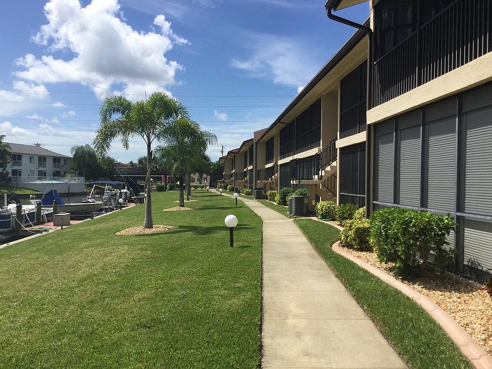 1st image of 4711 Santa Barbara Blvd