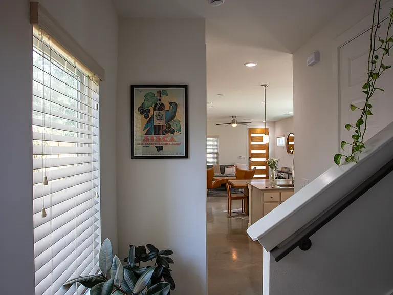 3713 Munson St — Photo 9
