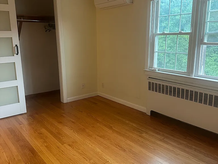 75 Lortel Ave #2 — Photo 7