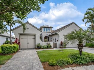 6448 Pembroke Way, Naples, FL 34113