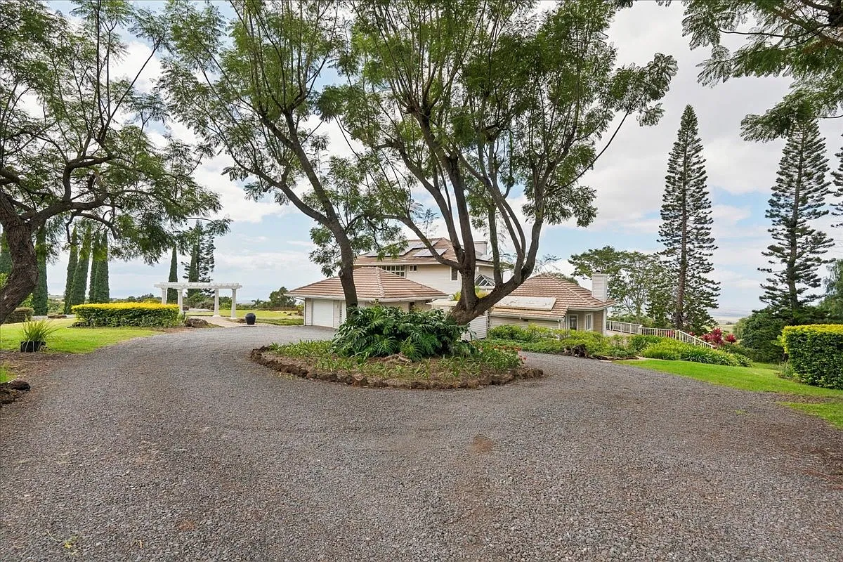 302 Holopuni Road - House — Photo 3