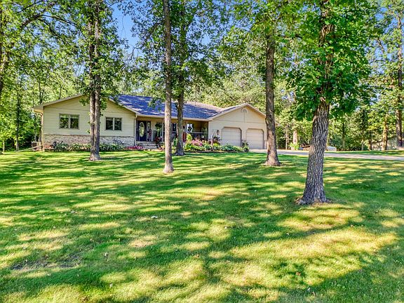 4th image of 37895 SW Height Of Land Dr