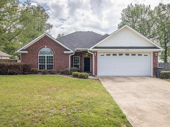 102 Curry Creek Dr W, Calhoun, LA 71225