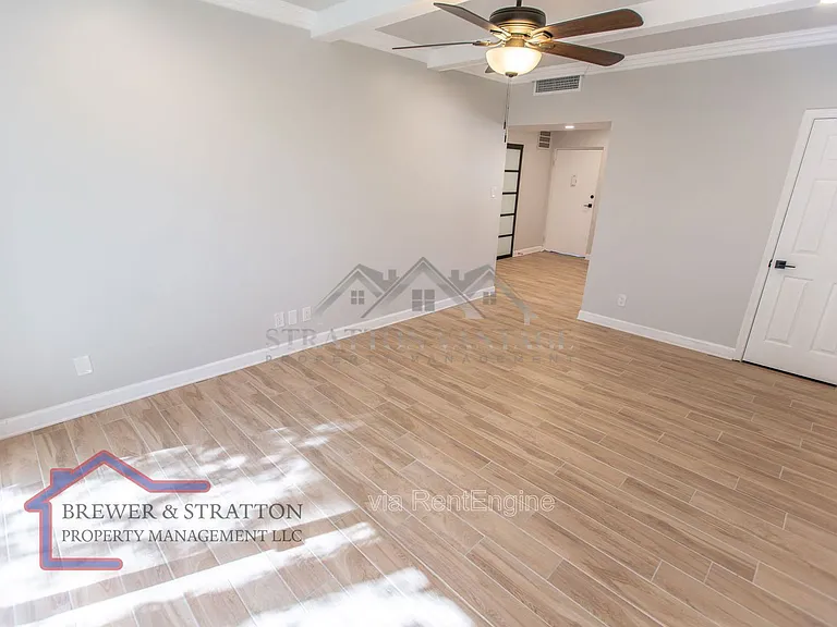 351 E Thomas Rd #D305 — Photo 10
