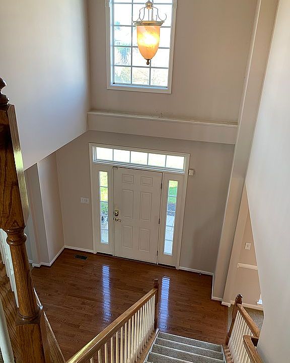 1st image of 34 Saint Georgia Dr